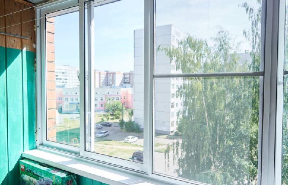 Раздвижное холодное остекление
